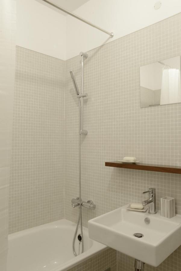 Entrecampos 6 Apartment Lisbon Exterior photo